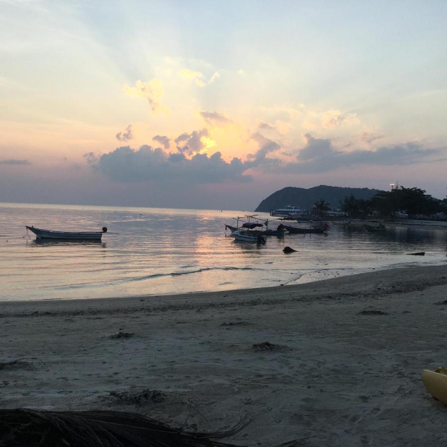 Tea Moon Beach House Thong Sala Exterior foto